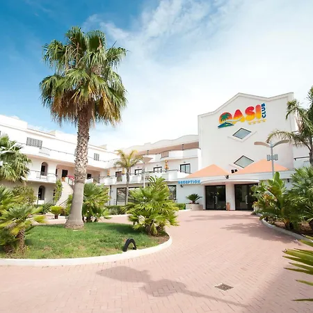 Hotel Oasiclub 4*