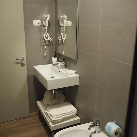 Oasiclub 4* Вьесте