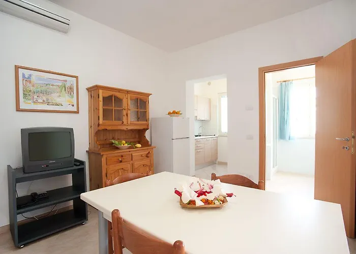 Hotel Oasiclub 4*